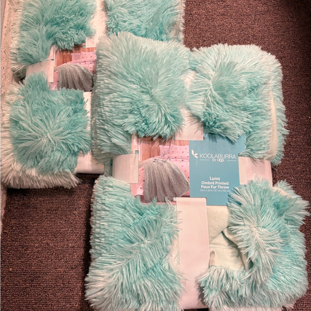 New Koolaburra Luna Ombre Faux Fur Throw Set